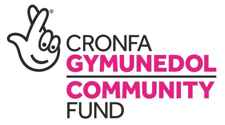this image shows the national lottery crossed fingers logo with community fund written in English and welsh